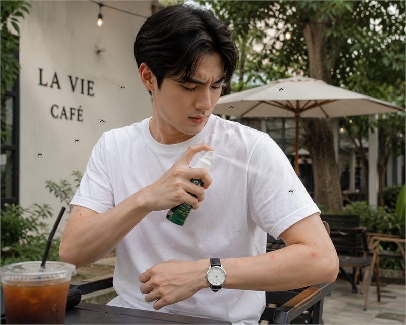 ขวดสเปรย์สำหรับไล่ยุง
