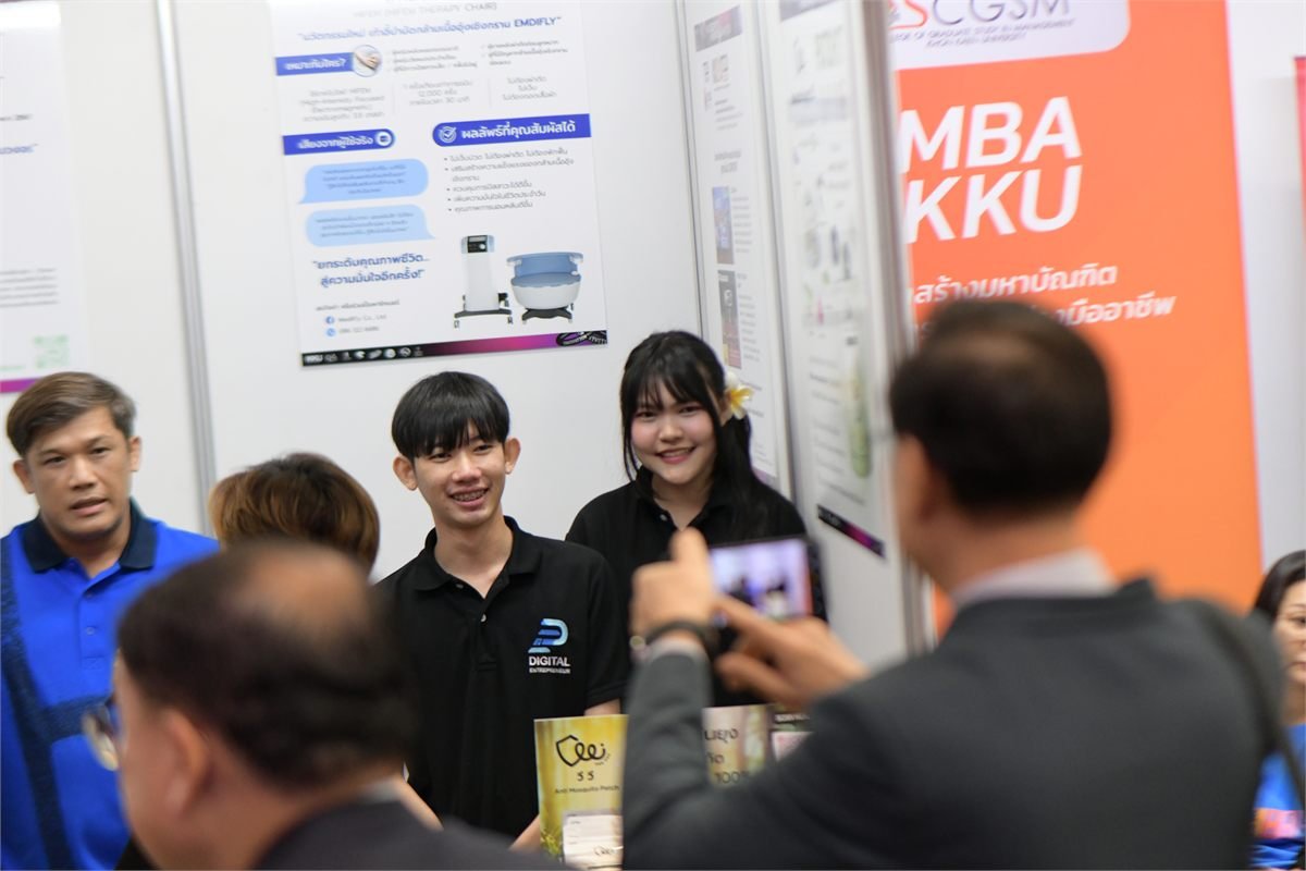 บรรยากาศบูธ Vee Vee ในงาน Digital Entrepreneur Showcase ที่ขอนแก่น